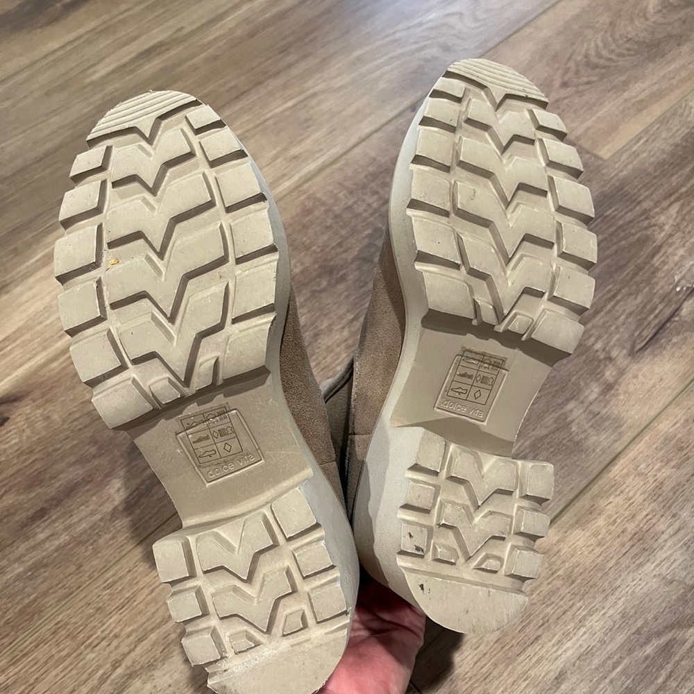 SHOES 👠 - Picture 6 of 10